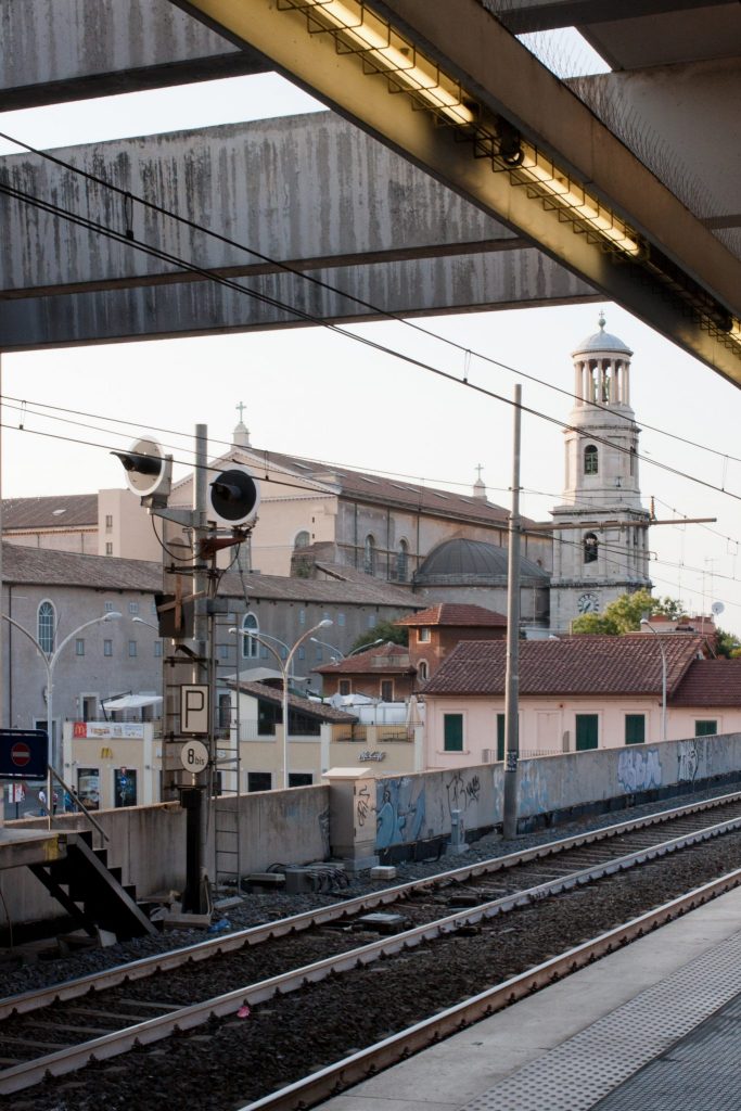 metro san paolo basilica photo by gabriele gelsi